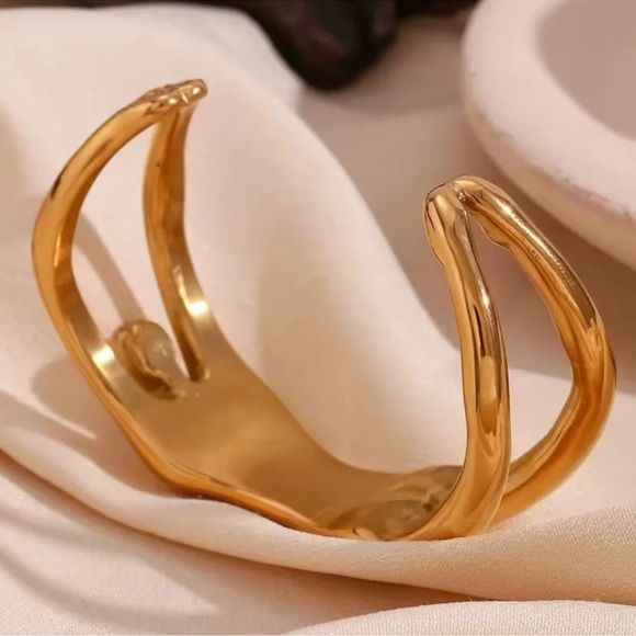 Sculptural Women Body 18K Gold Stainless Steel Cuff Bracelet” - Picture 9 of 13